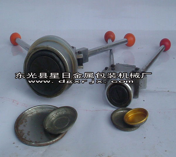 外力方桶压盖器